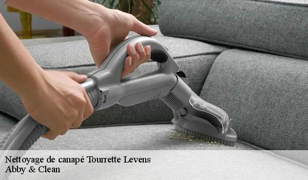 Nettoyage de canapé  tourrette-levens-06690 Abby & Clean 